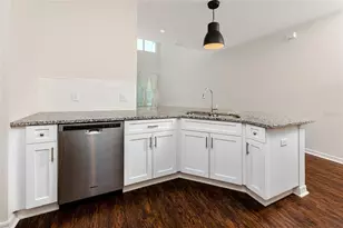 1510 Figleaf Ln, Clearwater, FL 33756 - Photo 8