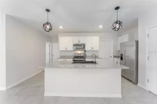 17031 Blister Wing Dr, Wimauma, FL 33598 - Photo 6