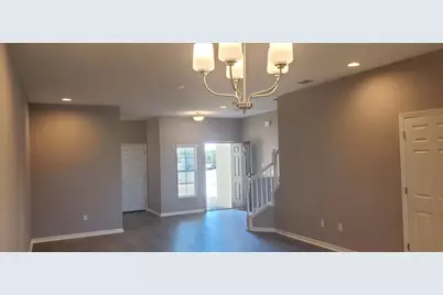 29821 Southwell Lane, Wesley Chapel, FL 33543 - Photo 4