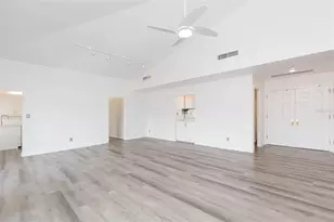 1653 W Snow Cir, Tampa, FL 33606 - Photo 4