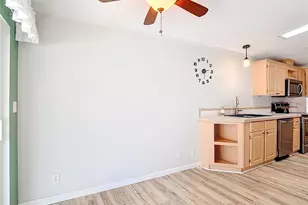 452 Par Dr, Frostproof, FL 33843 - Photo 12