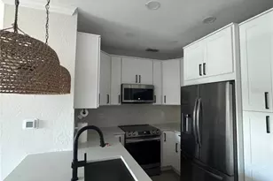 5000 Culbreath Key Way, Tampa, FL 33611 - Photo 4