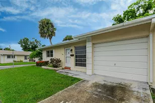 830 Cambridge Ct, Dunedin, FL 34698 - Photo 2