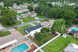 599 Woodland Dr, Largo, FL 33771 - Photo 56