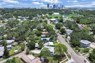 2371 7th St S, Saint Petersburg, FL 33705 - Photo 4
