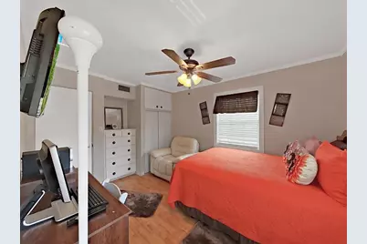 2371 7th Street S, Saint Petersburg, FL 33705 - Photo 42