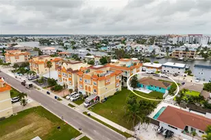 136 175th Terrace Dr E, Redington Shores, FL 33708 - Photo 30