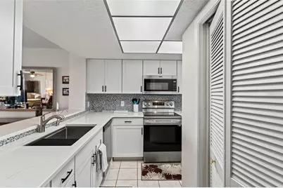4650 Bay Boulevard #1044, Port Richey, FL 34668 - Photo 12