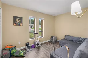 819 Crosswinds Dr, Brandon, FL 33511 - Photo 20