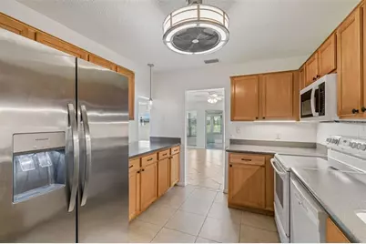 416 S Pebble Beach Boulevard, Sun City Center, FL 33573 - Photo 10