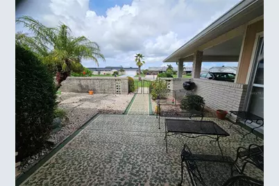 1505 N Pebble Beach Boulevard, Sun City Center, FL 33573 - Photo 8