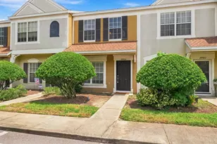 29924 Playa Del Rey Ln, Wesley Chapel, FL 33543 - Photo 2