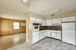 1216 E Myrtle St, Lakeland, FL 33801 - Photo 4