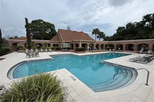 10200 Gandy Blvd N, Saint Petersburg, FL 33702 - Photo 2