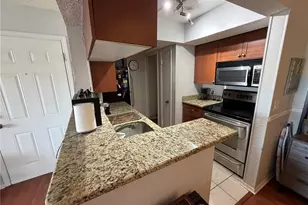 10200 Gandy Blvd N, Saint Petersburg, FL 33702 - Photo 12