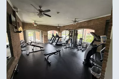10200 Gandy Boulevard N #1235, Saint Petersburg, FL 33702 - Photo 4