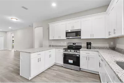 5017 Finders Court, Tampa, FL 33617 - Photo 12