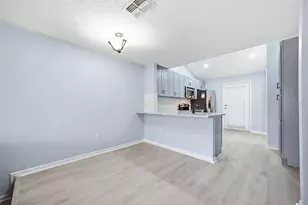 3401 Cypress Head Ct, Tampa, FL 33618 - Photo 6