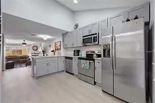 3401 Cypress Head Ct, Tampa, FL 33618 - Photo 2