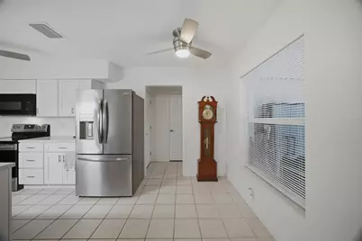2971 Forest Circle, Seffner, FL 33584 - Photo 12