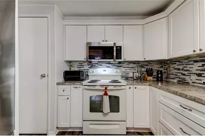 10151 Hamp Drive, Dade City, FL 33525 - Photo 20
