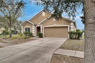 10328 Celtic Ash Dr, Ruskin, FL 33573 - Photo 2