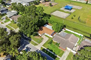 8327 Jennifer Ln, Seminole, FL 33777 - Photo 50