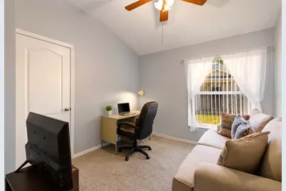 30907 Whitlock Drive, Wesley Chapel, FL 33543 - Photo 4