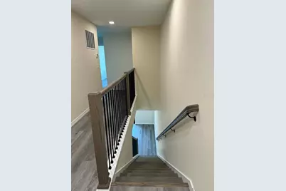 4344 Cambio Gardens Court, Tampa, FL 33610 - Photo 10