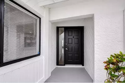 16131 Gardendale Drive, Tampa, FL 33624 - Photo 4