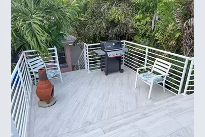 237 20th Avenue SE, Saint Petersburg, FL 33705 - Photo 36