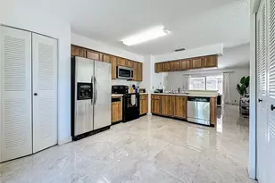 1909 Castle Bay Ct, Oldsmar, FL 34677 - Photo 18