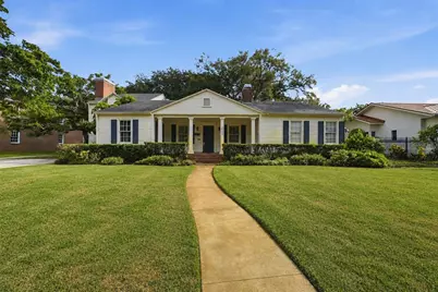 3123 W Oaklyn Avenue, Tampa, FL 33609 - Photo 1