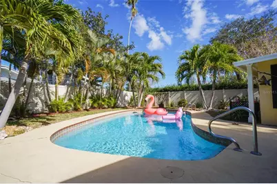 328 Carl Avenue, Belleair, FL 33756 - Photo 2