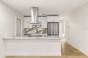 5532 6th Ave N, Saint Petersburg, FL 33710 - Photo 8