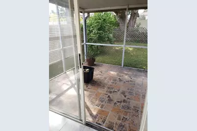 4808 Limerick Drive, Tampa, FL 33610 - Photo 6