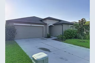 31857 Sun Kettle Loop, Wesley Chapel, FL 33545 - Photo 2