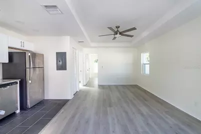 3520 1/2 8th Avenue N, Saint Petersburg, FL 33713 - Photo 4