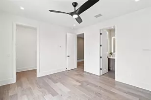 1076 Snell Isle Blvd NE, Saint Petersburg, FL 33704 - Photo 38