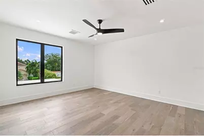 1076 Snell Isle Boulevard NE, Saint Petersburg, FL 33704 - Photo 40