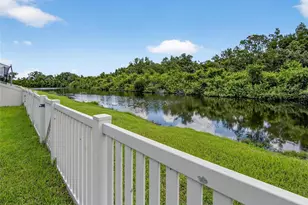 8435 Hunters Fork Loop, Ruskin, FL 33573 - Photo 12