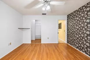 2927 63rd St W, Bradenton, FL 34209 - Photo 10