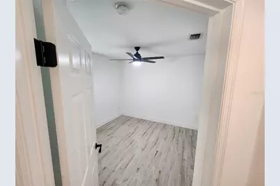 5704 Grindstone Loop, Wesley Chapel, FL 33544 - Photo 10