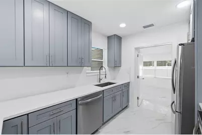 2535 19th Street S, Saint Petersburg, FL 33712 - Photo 14