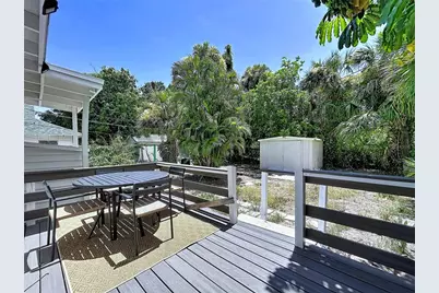 1835 24th Street S, Saint Petersburg, FL 33712 - Photo 26