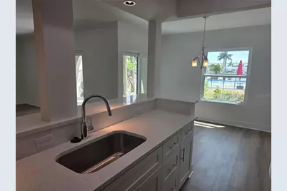 507 Plaza Seville Court #15, Saint Petersburg, FL 33706 - Photo 12