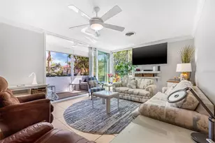 615 10th Ave NE, Saint Petersburg, FL 33701 - Photo 6