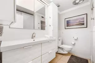 615 10th Ave NE, Saint Petersburg, FL 33701 - Photo 14