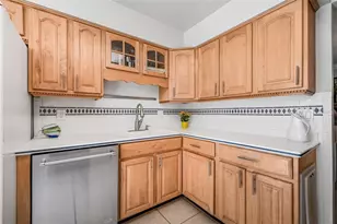 615 10th Ave NE, Saint Petersburg, FL 33701 - Photo 20