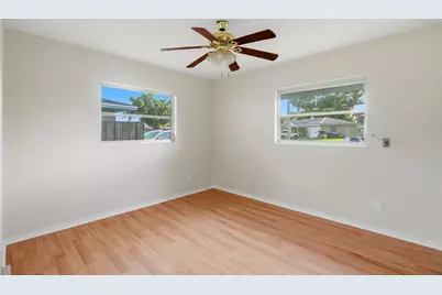 8835 109th Street, Seminole, FL 33772 - Photo 16